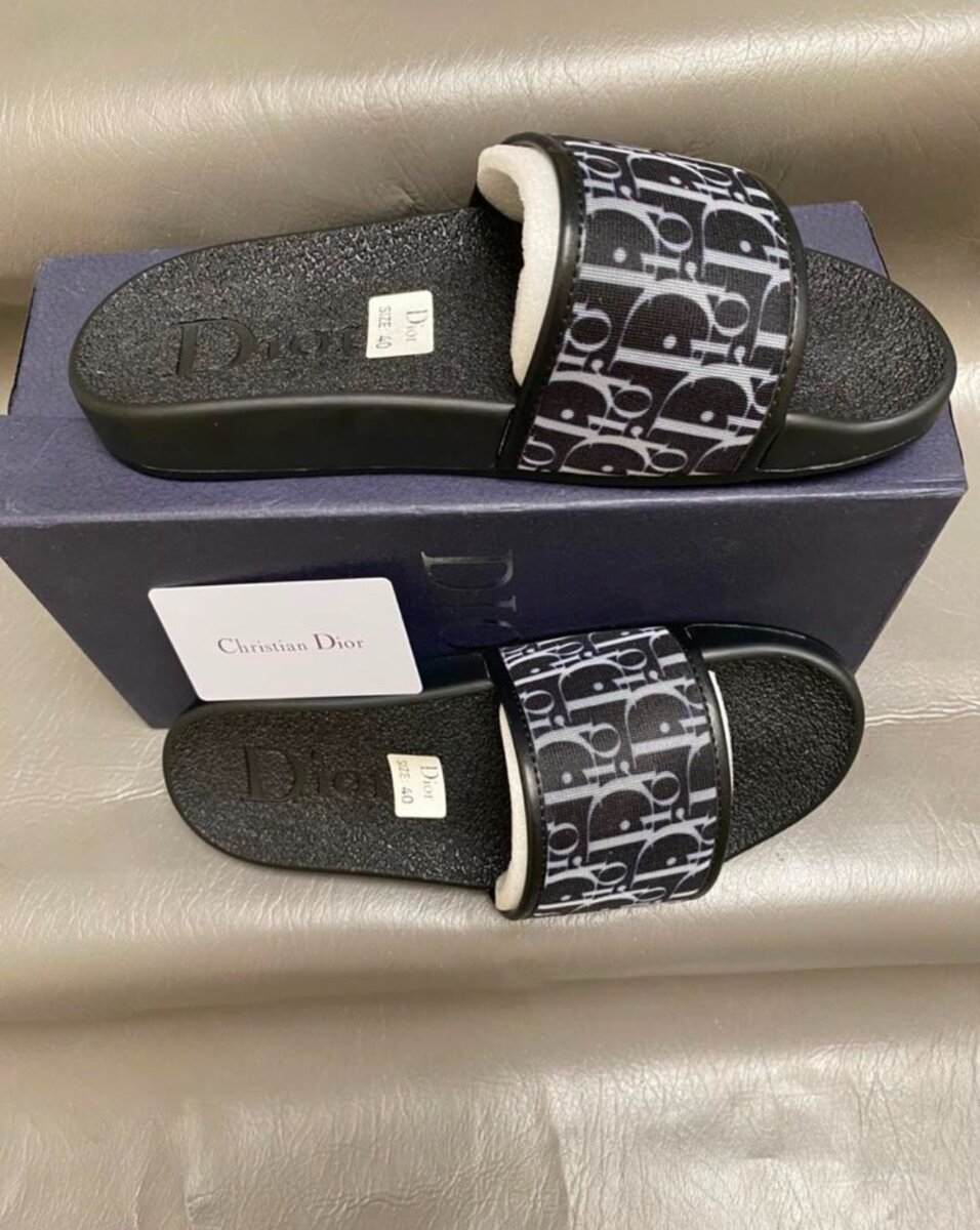 Tongs de luxe pour hommes