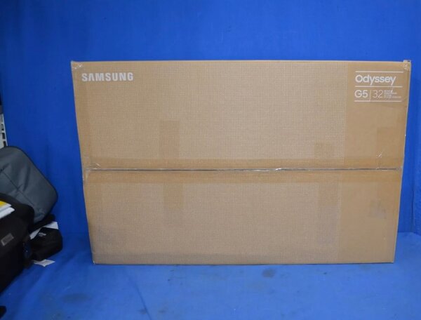 32" Samsung Odyssey G5 Curved Monitor