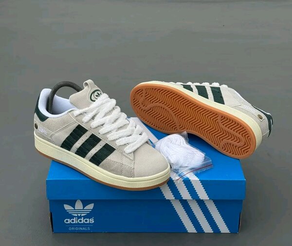 Adidas Campus Sneakers Beige
