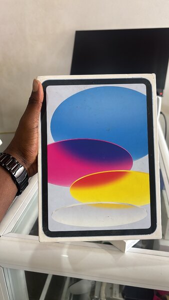 iPad 10th Generation 256GB