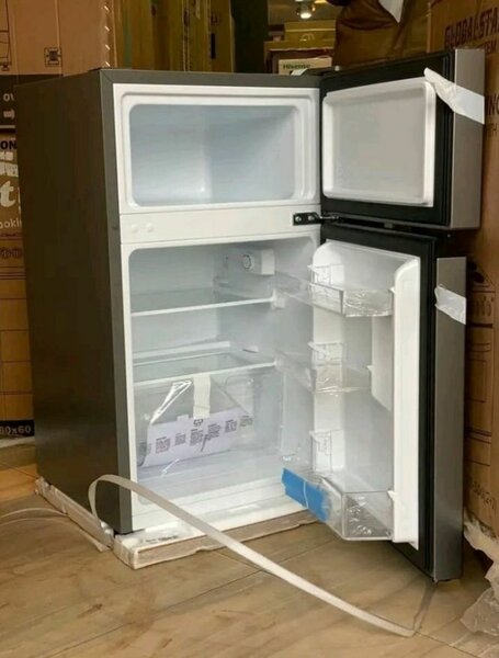 HISENSE TABLE TOP REFRIGERATOR
