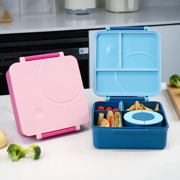 Bento lunchbox with thermo flask