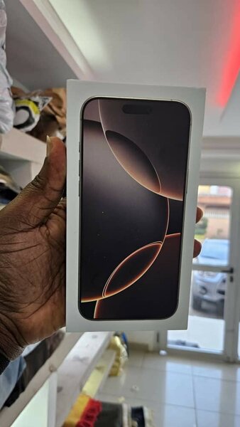 iPhone 16 Pro Max 256 Go (CE)