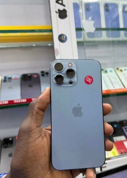 iPhone 128GB Bleu Neuf