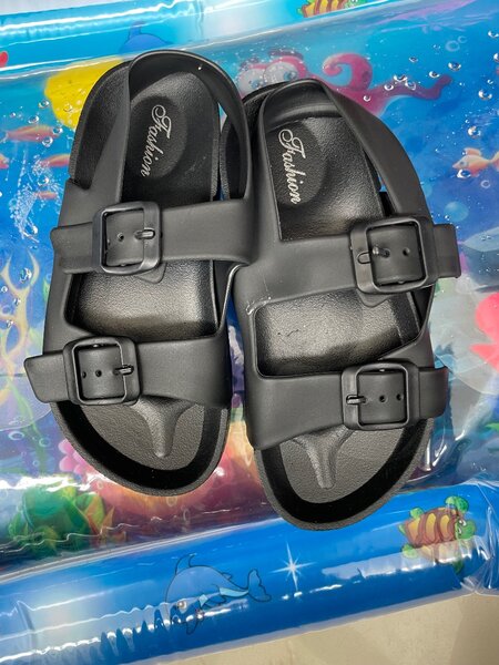 Sandales Noires Confortables