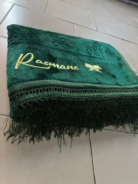 Tapis de prière personnalisé vert