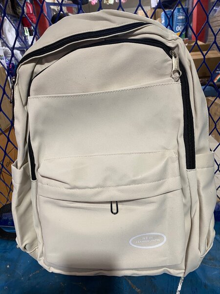 Sac à dos beige élégant