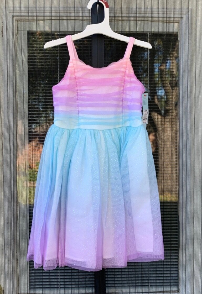 Girls dress
