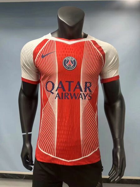Maillot de football PSG rouge