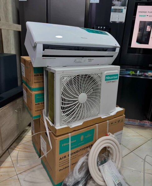 Gree Inverter 1.5HP Aircondition