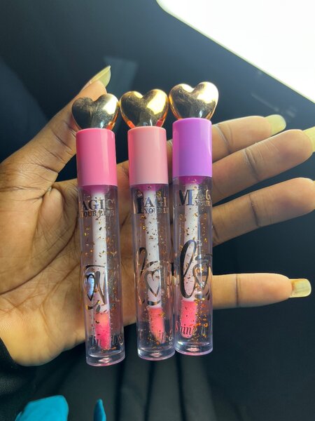 Gloss à lèvres brillant