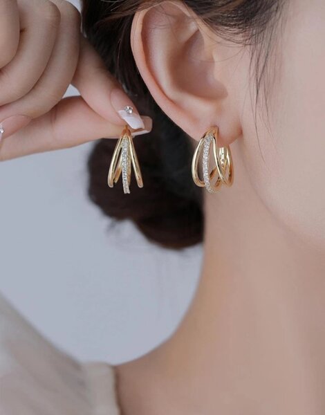 Boucles d'oreilles élégantes en or