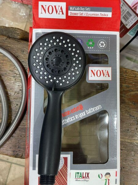 Pommeau de douche Nova