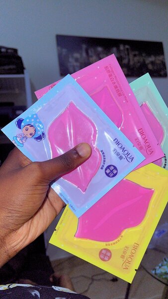 Bioaqua Collagen Moisturizing Lip Mask