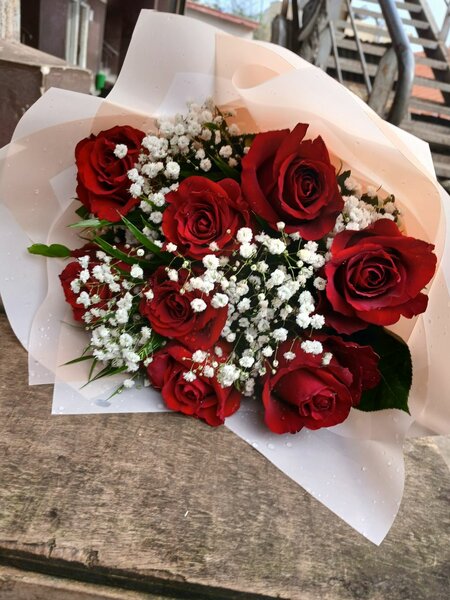 Bouquet de roses rouges élégantes