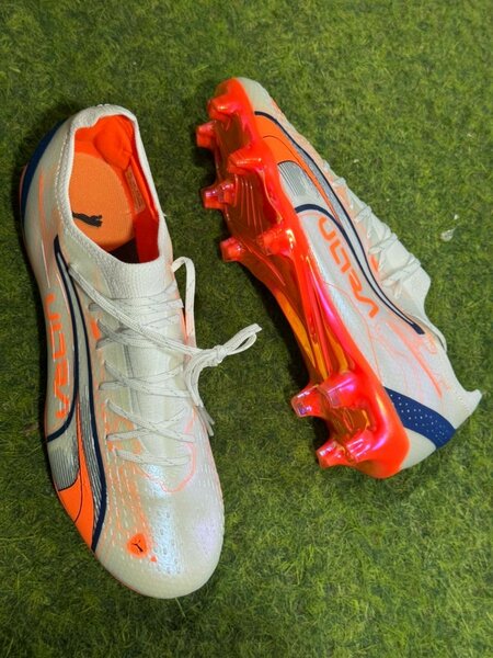 Chaussures de Football Ultra Légeres