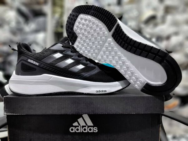 Chaussure adidas