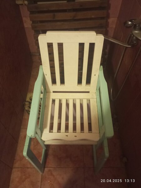 Стол для кормления