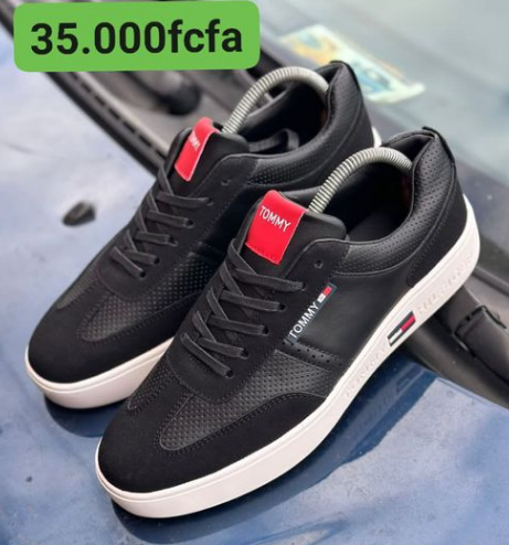 baskets noir Tommy halfeiger