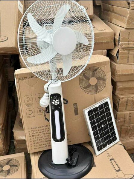 Rechargeable fan