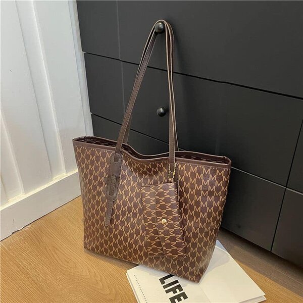 Grand sacs disponibles double de l’intérieur 