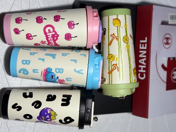 Gobelets isothermes à motifs