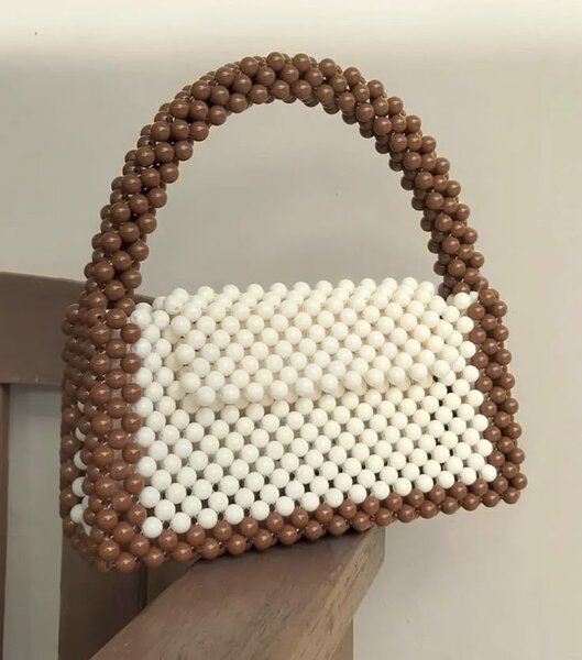 Sac à main en perles
