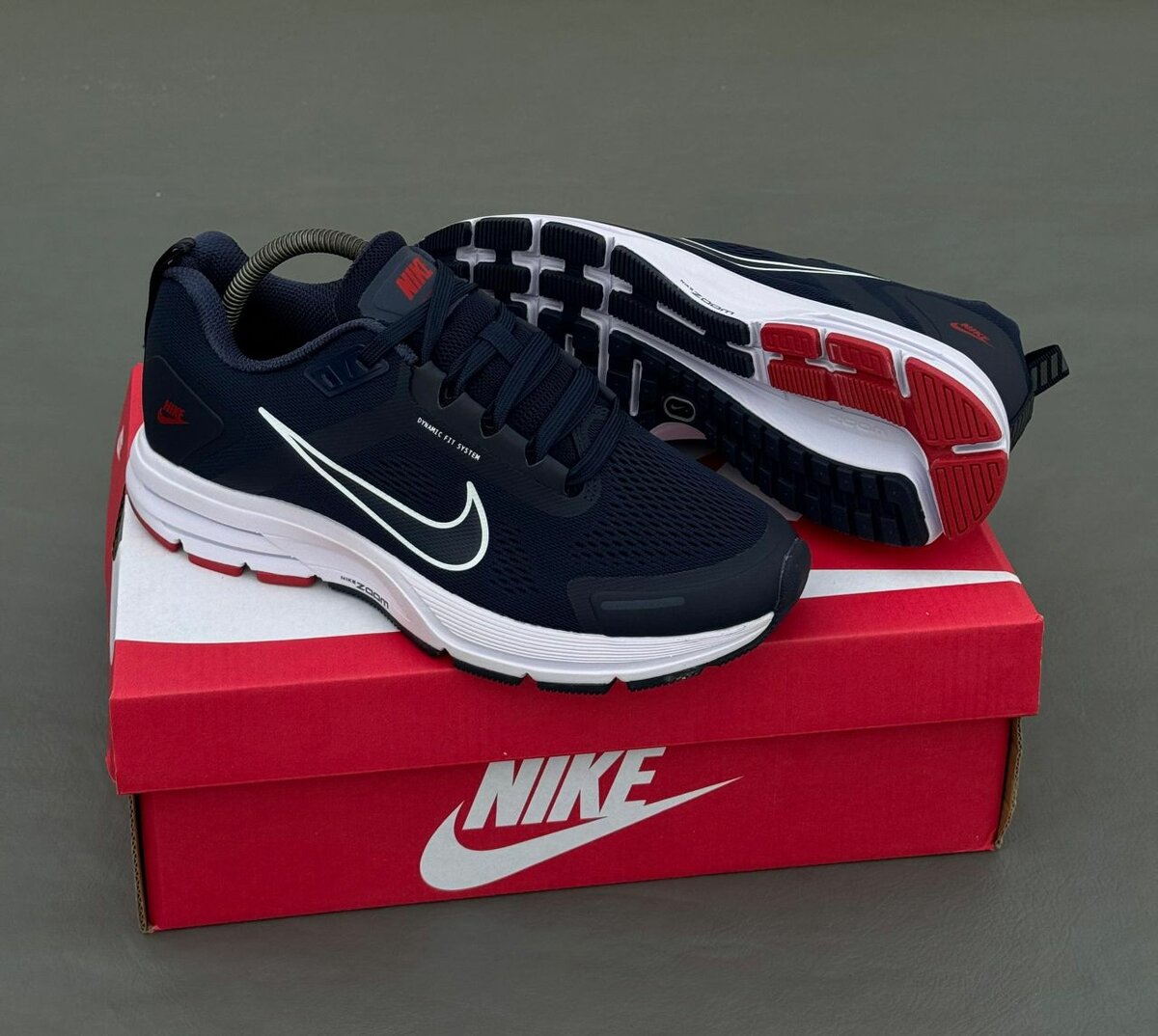 Chaussures de sport Nike légères