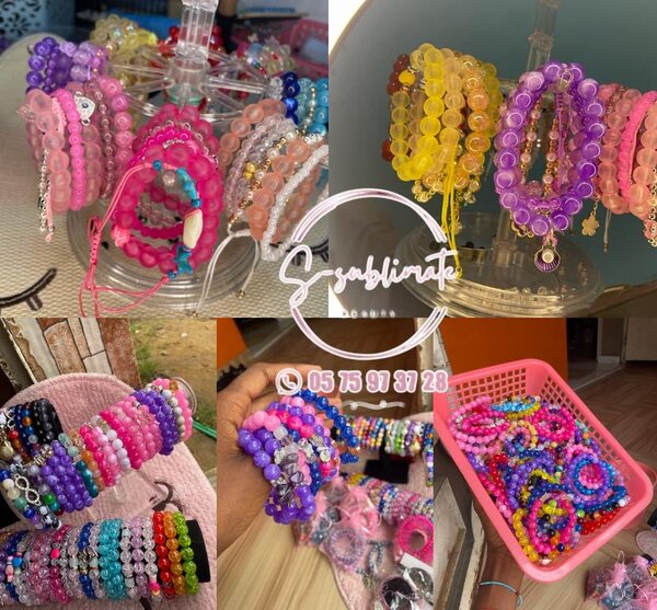 Bracelets en perles colorées