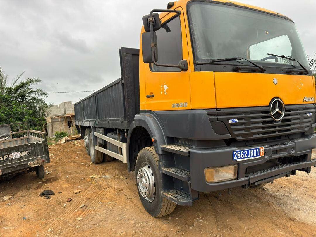 FOURNISSEUR DE BRIQUES