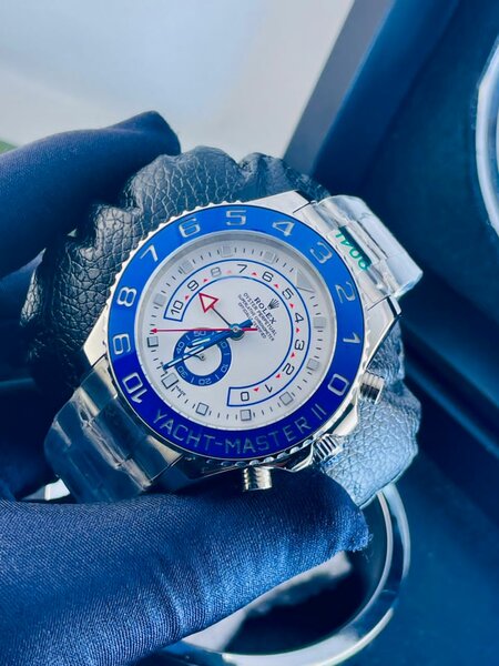 Montres de luxe automatiques