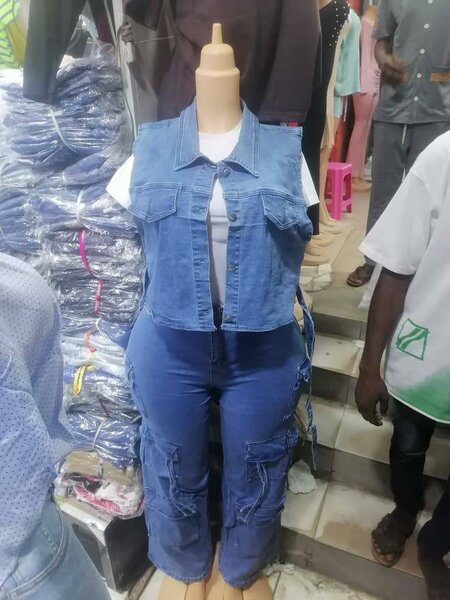 Taille de denim deux pièces