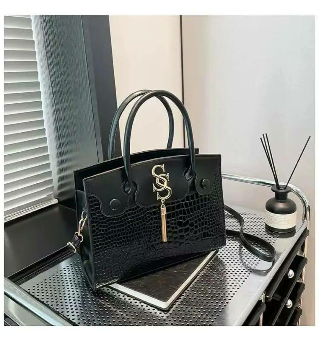 Sac à main en crocodile élégant