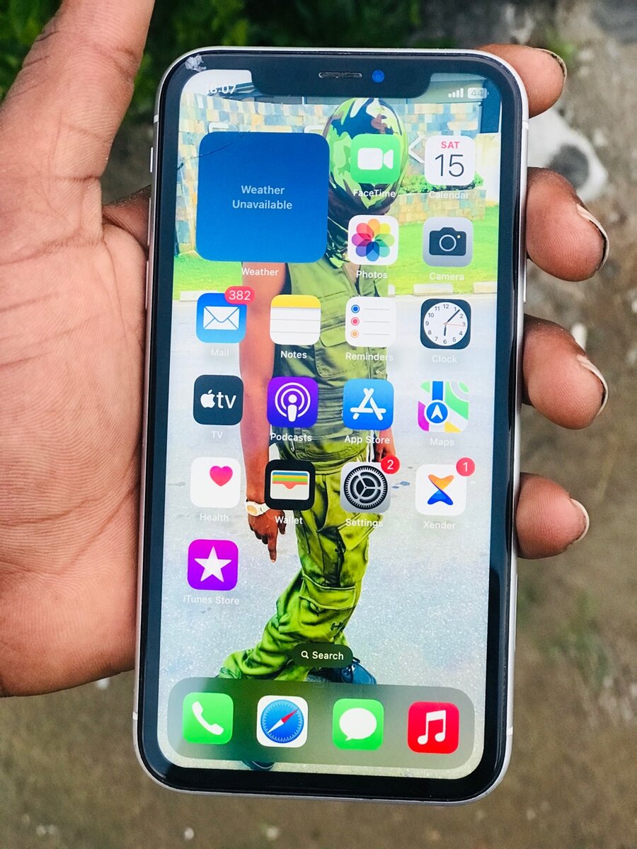 iPhone XR