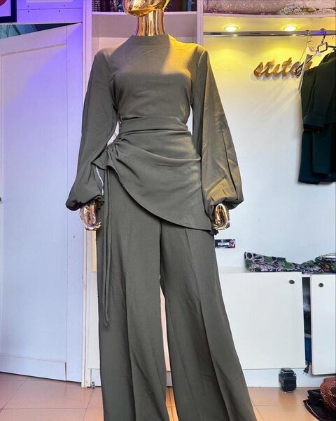 Ensemble élégant vert olive