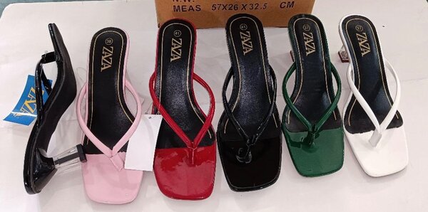 Chic sandale à talon