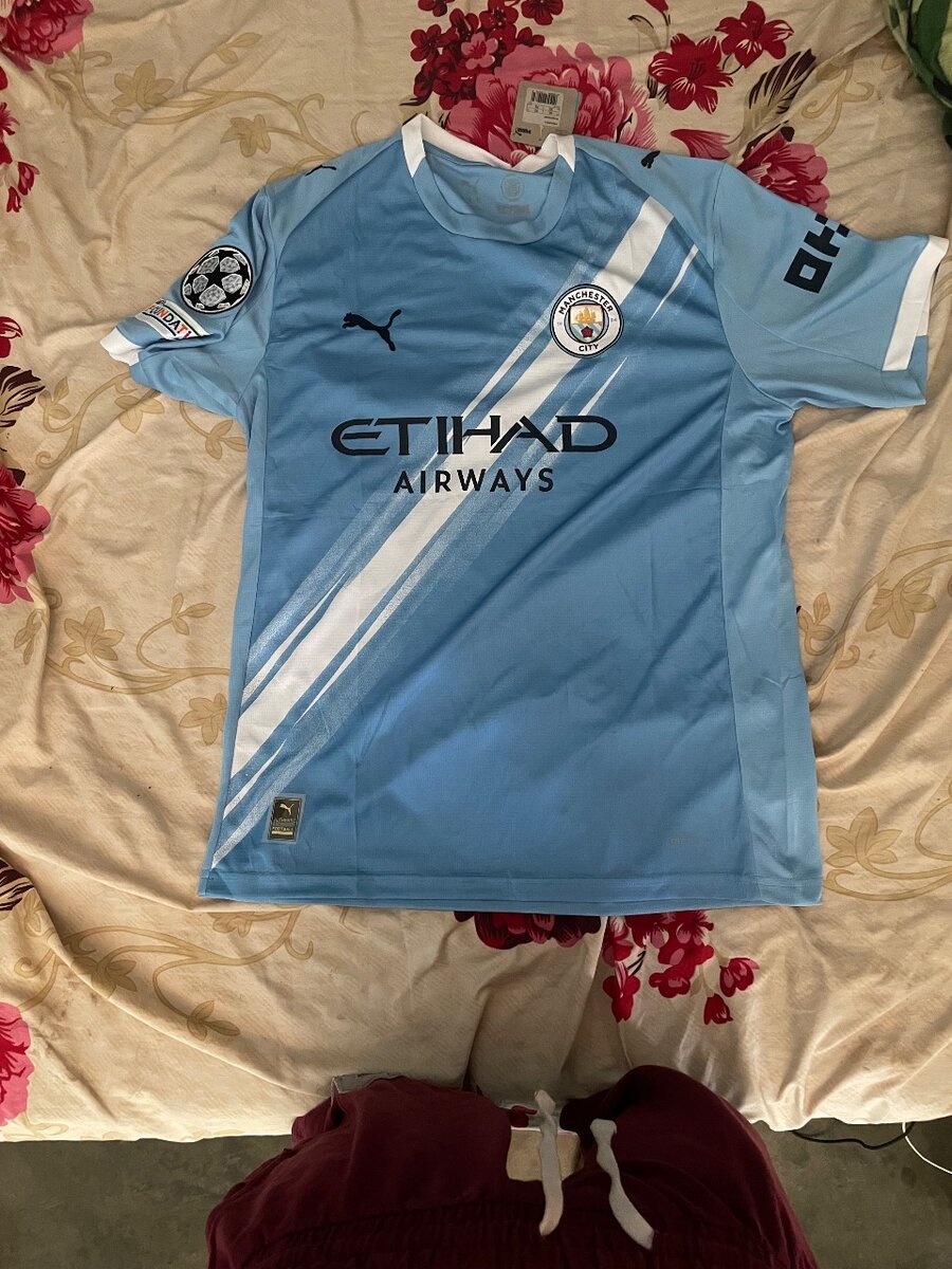 Maillots de football tendance