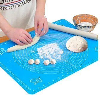 Silicon baking mate in large size and thick silicon in random colours