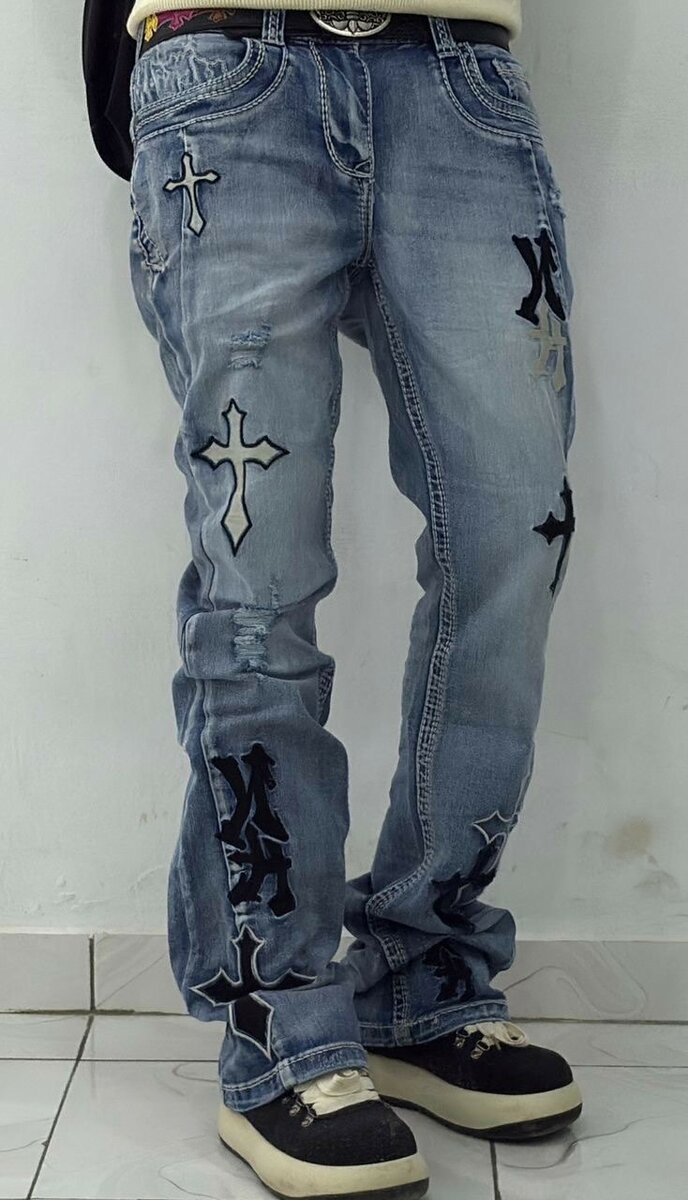 Jeans tendance avec motifs