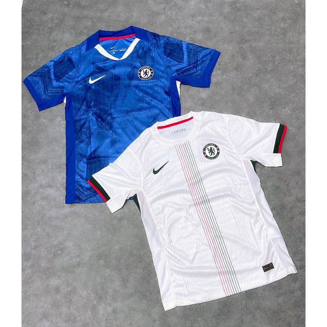 Maillots de football Emirates