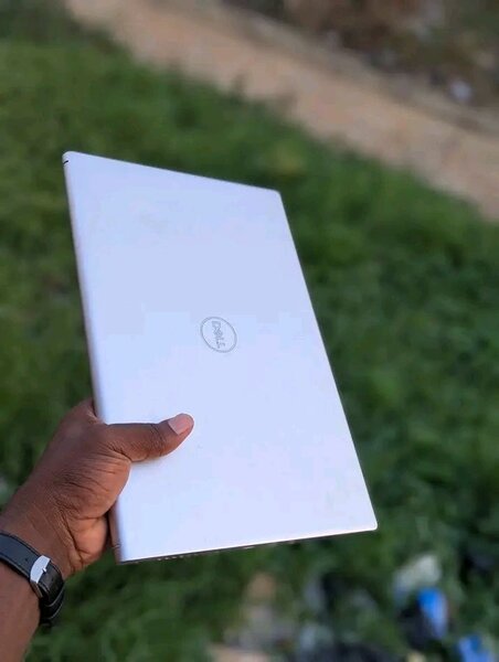 Ordinateur Portable Dell Élite