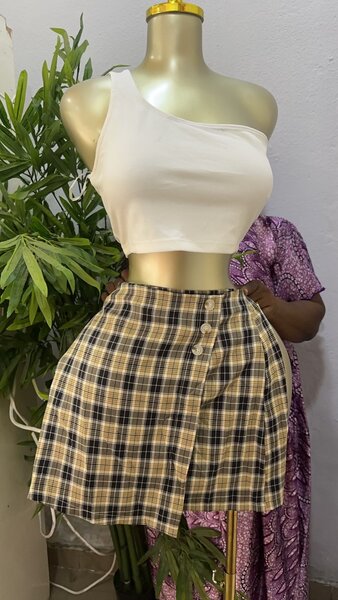 Jupe à carreaux tendance