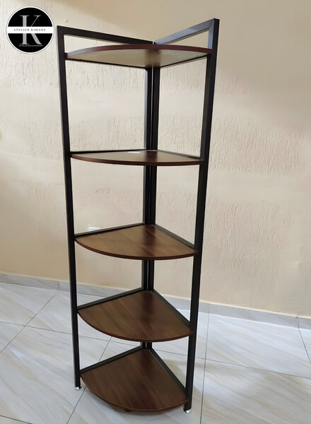 Étagère d'angle
