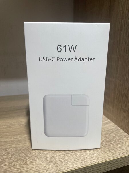 61W USB C power adapter