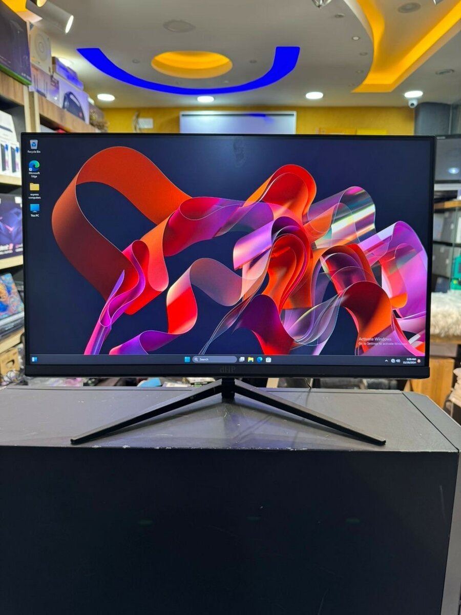 DHP INTEL CORE i7 (11 GEN) Ram 20GB SSD 512GB FROM UK