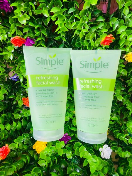 nettoyant visage Simple