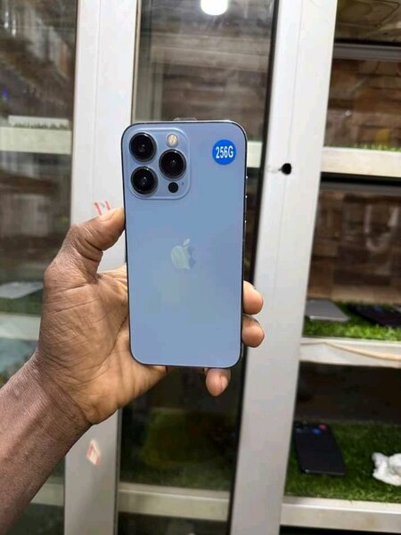 Iphone 13 from UK use