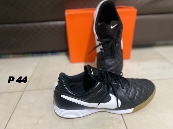 Chaussure Nike noire homme