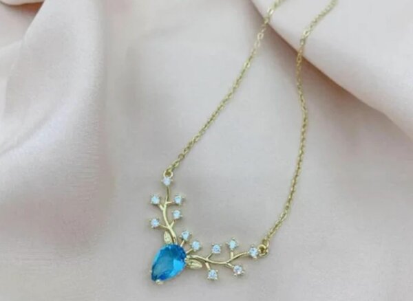 Neclace with Blue stone