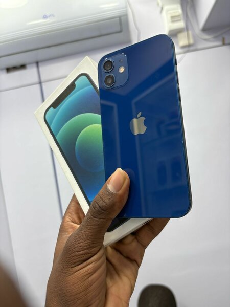 Iphone 12 simple
